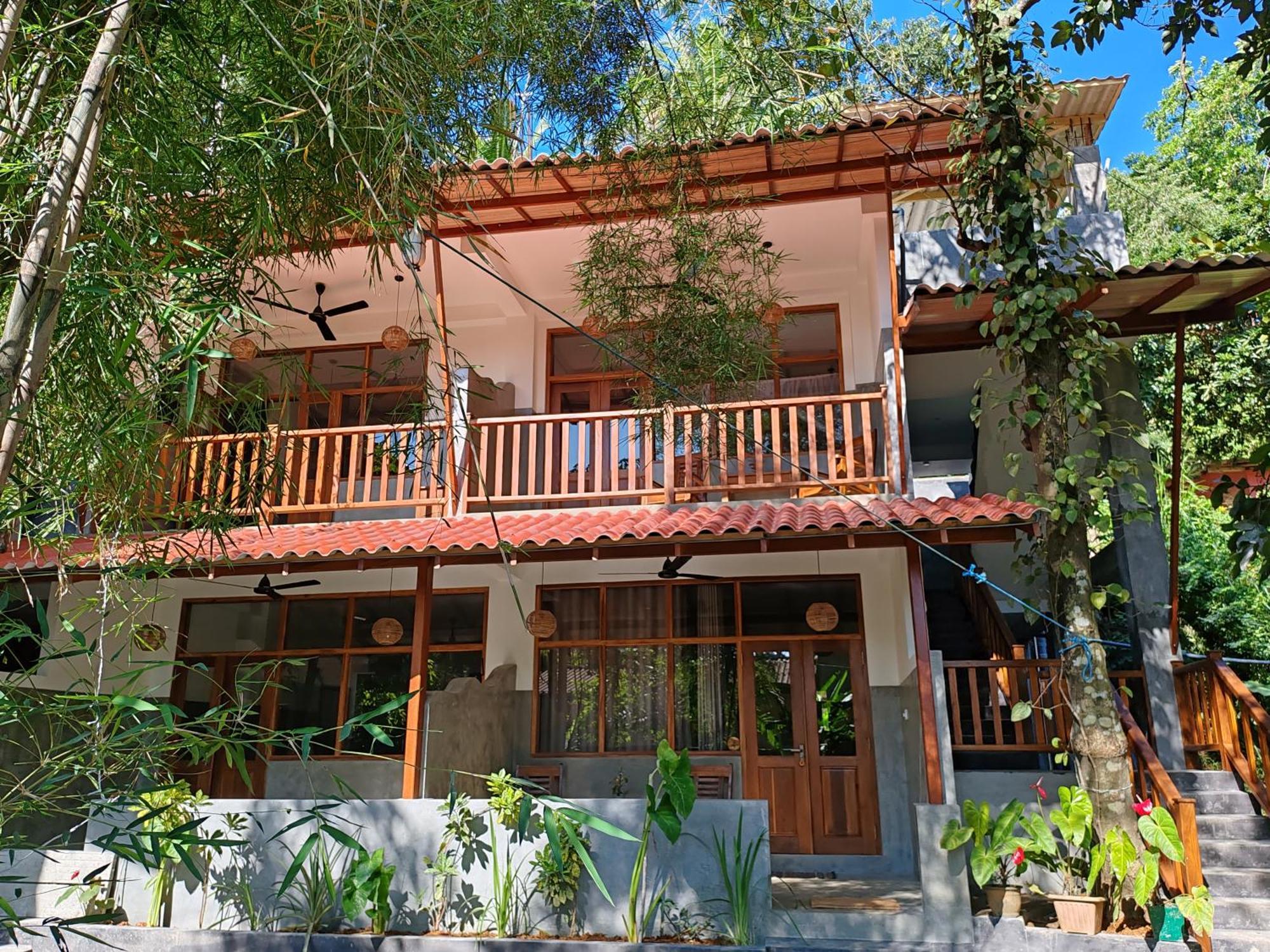 Hotel The Jungle View à Mirissa Extérieur photo